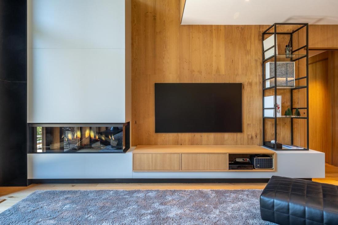 Butas Isard Penthouse &