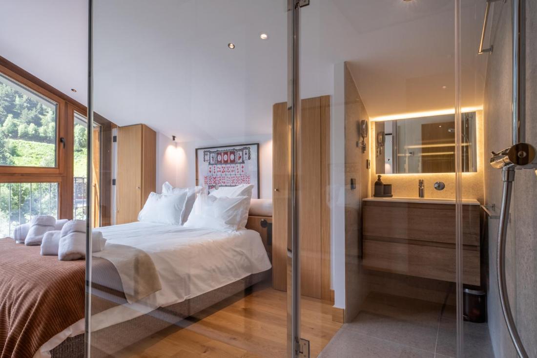 Isard Penthouse & Apartament *